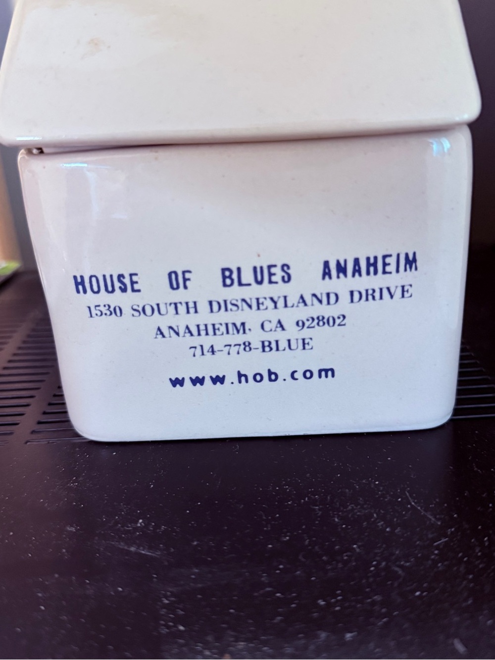 House of Blues Ceramic Container- - Picture 2 of 6